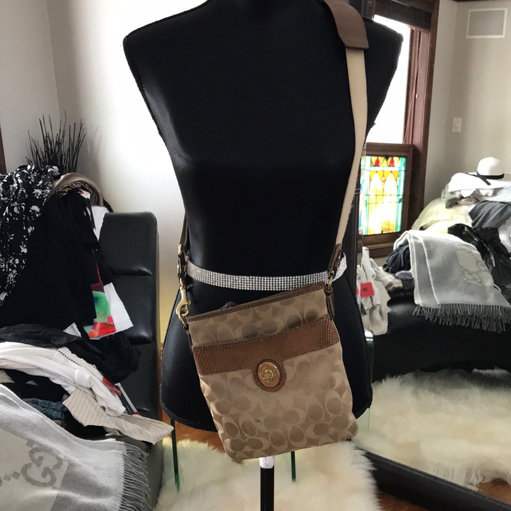 Coach crossover bag